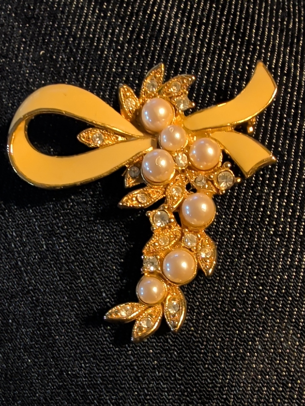 Gold Ribbon Brooch with Pearl and Crystal Accents
